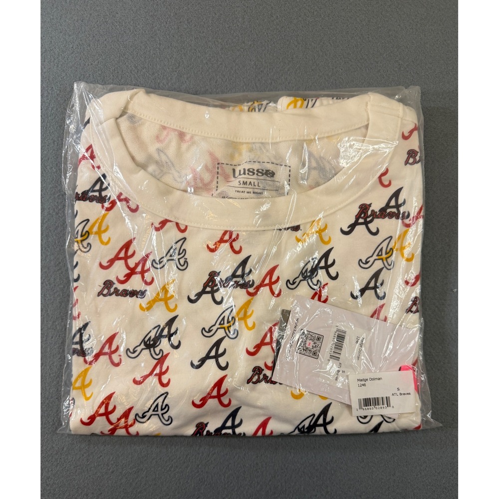 Lusso Atlanta Braves Womens Small Madge Dolman Tri-Blend T-Shirt White NWT